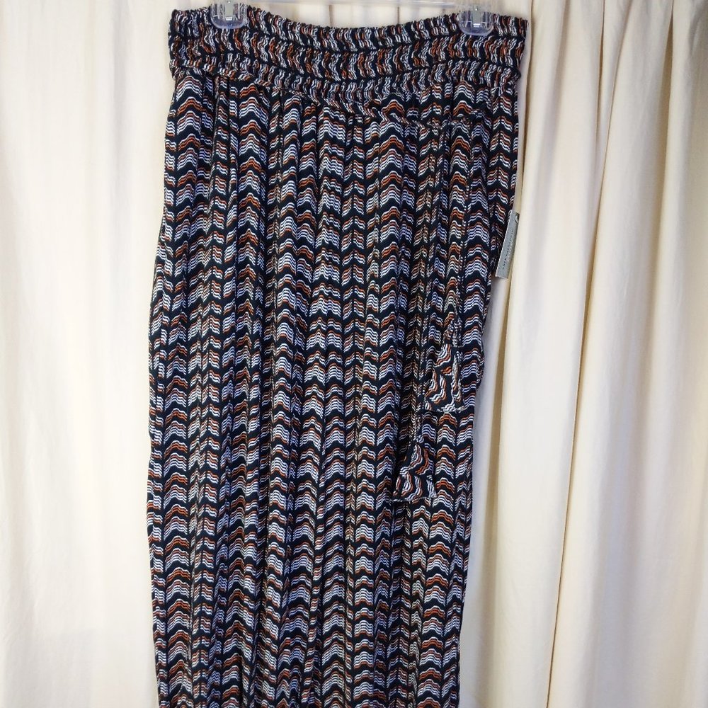 SOLD! NWT Anthropologie Harem Pants